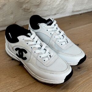 Chanel CC Sneakers size 40
